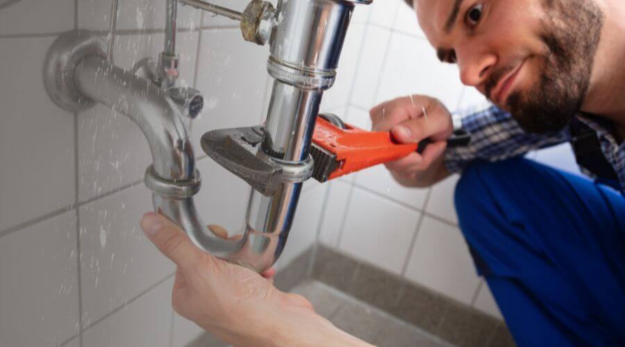 Professional same day plumber services in New Haven, IN